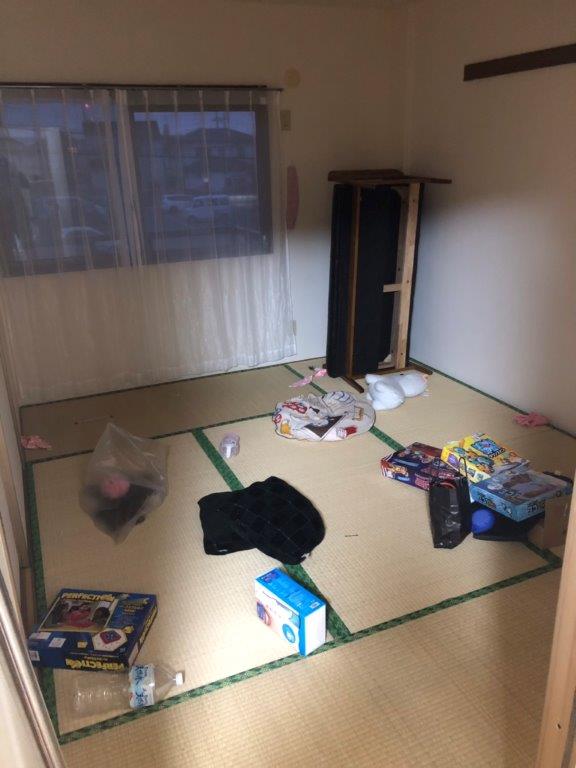 和室の片付け前